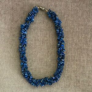 Sodalite chipped stone necklace